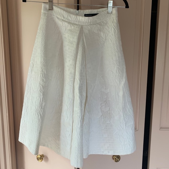Karen Millen Dresses & Skirts - Karen Millen White Floral Skirt